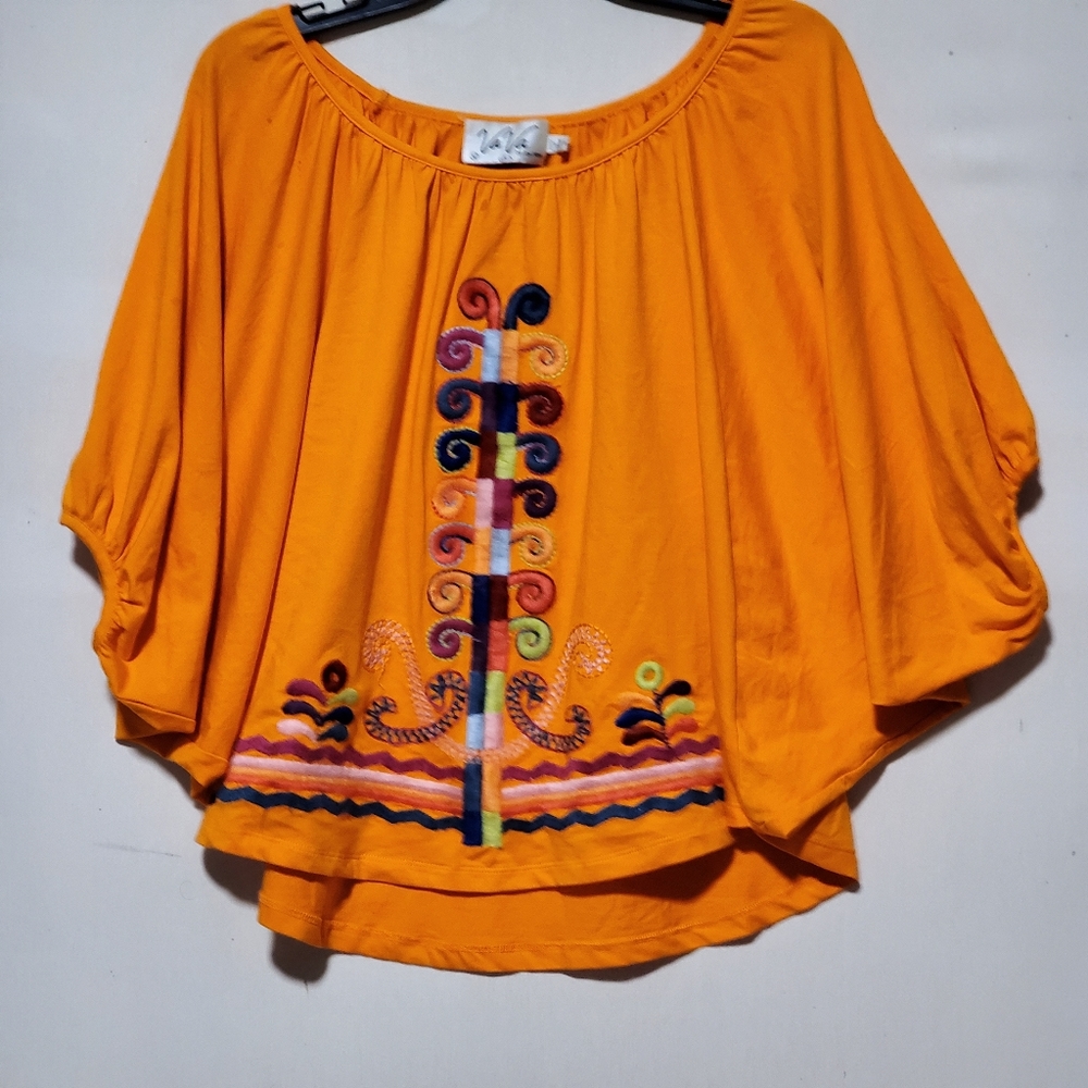 Va Va By Joy Han Embroidered Top Size Medium